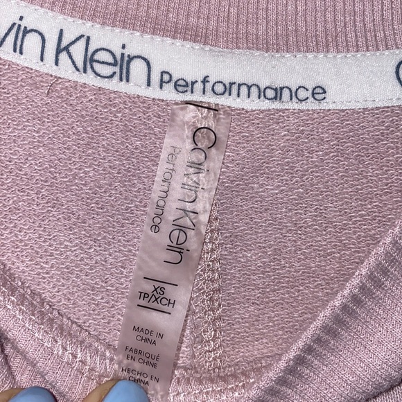 CK Mauve Cropped Short-Sleeved Sweater Sz: XS - Picture 3 of 8